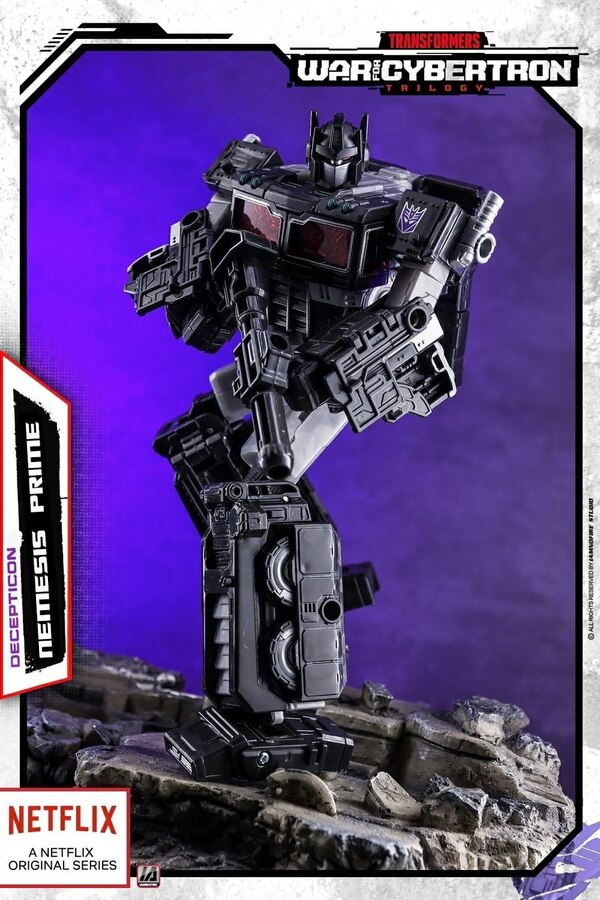 Netflix Transformers Spoiler Pack Nemesis Prime  (3 of 18)